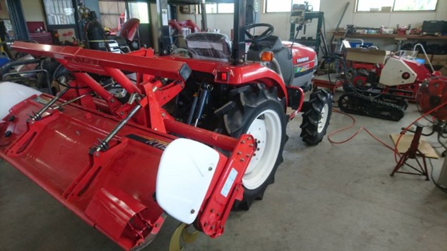 トラクター AF120UVP 写真４